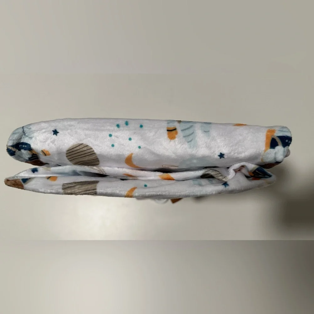 NWT Little Muffincakes Crib Sheet Astronaut Space 28” x 52” x 9” - Picture 10 of 10